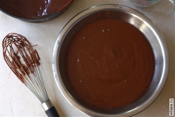 Шоколадный крендель-пирог