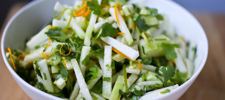 Вегетарианский низкокалорийный салат.
