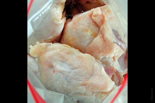 Курица-гриль с чесночным соусом