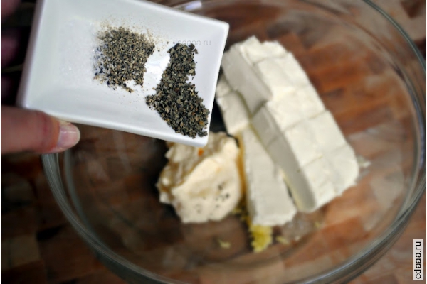 Артишоки запеченные с сыром и шпинатом