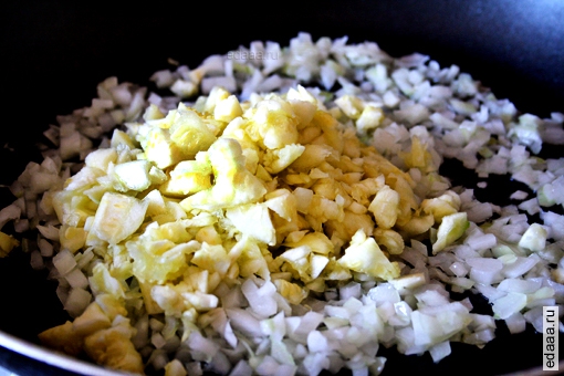 Цуккини фаршированные рисом и овощами
