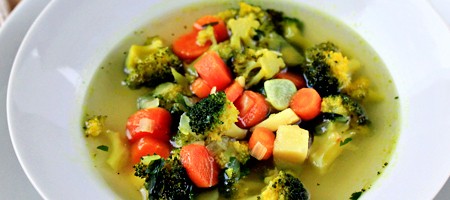 Легкий овощной суп для следящих за своей фигурой