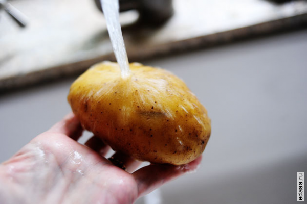 Картофель запеченный с ветчиной